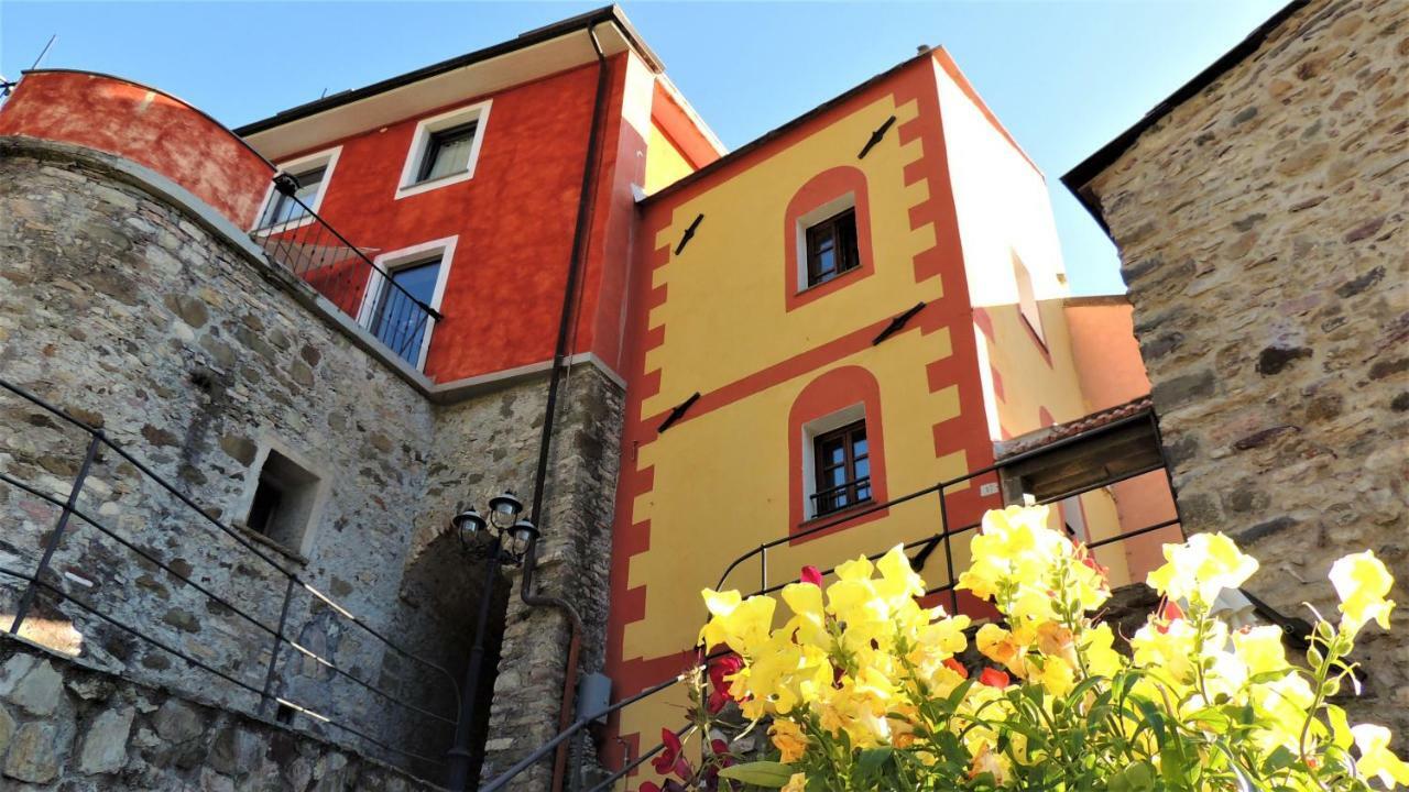 Borgo Di Codeglia - Country Rooms Riccò del Golfo di Spezia Exteriör bild