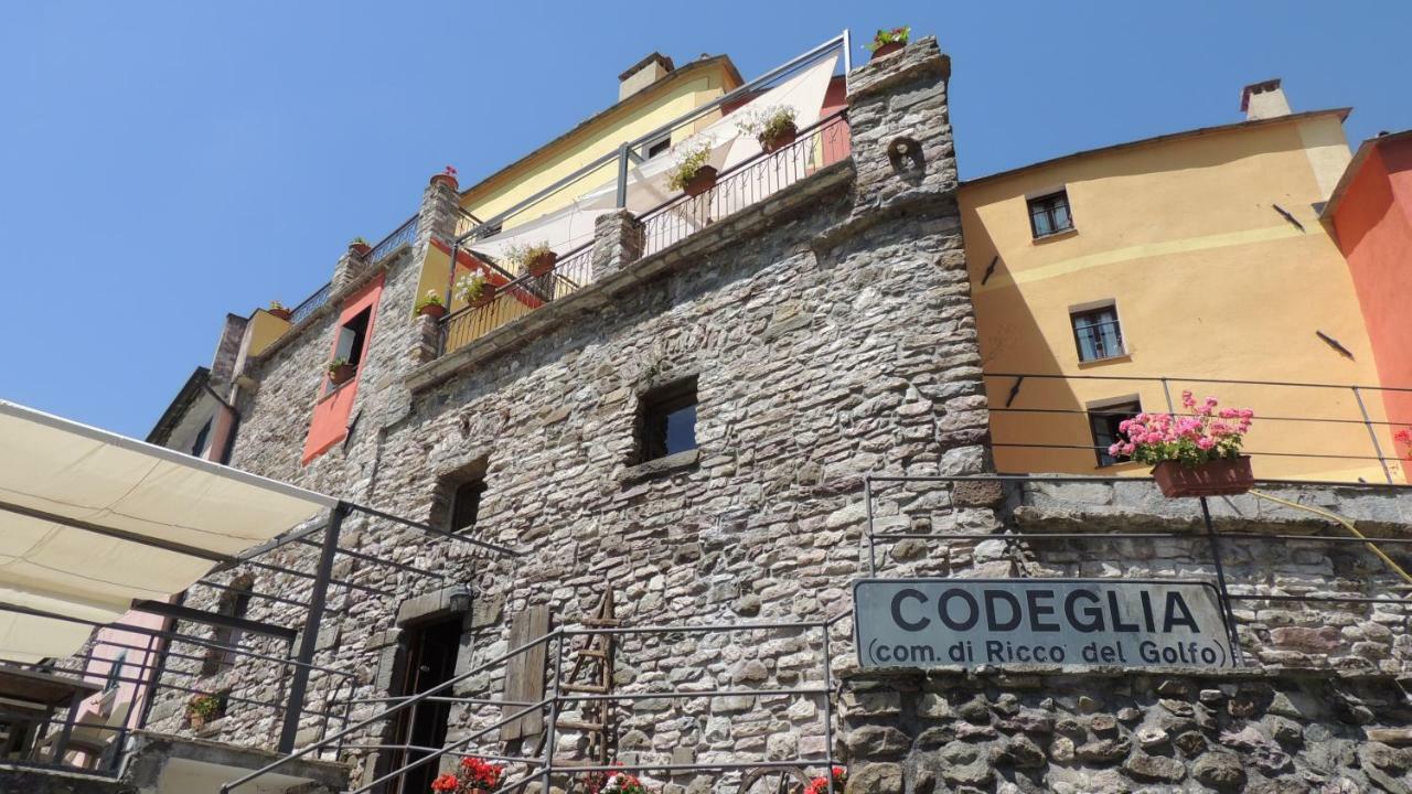 Borgo Di Codeglia - Country Rooms Riccò del Golfo di Spezia Exteriör bild