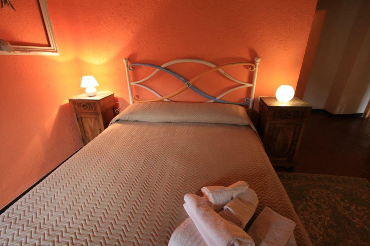 Borgo Di Codeglia - Country Rooms Riccò del Golfo di Spezia Exteriör bild