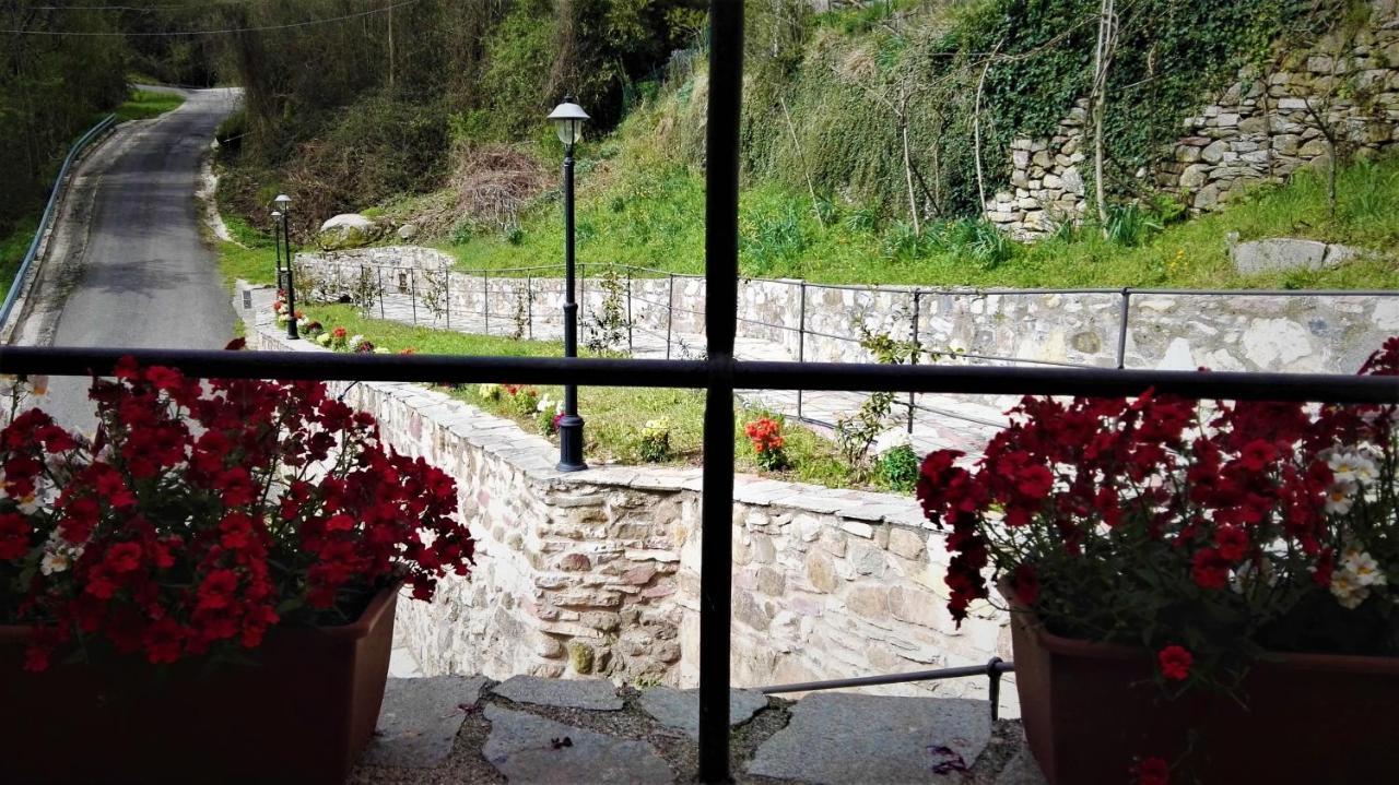 Borgo Di Codeglia - Country Rooms Riccò del Golfo di Spezia Exteriör bild