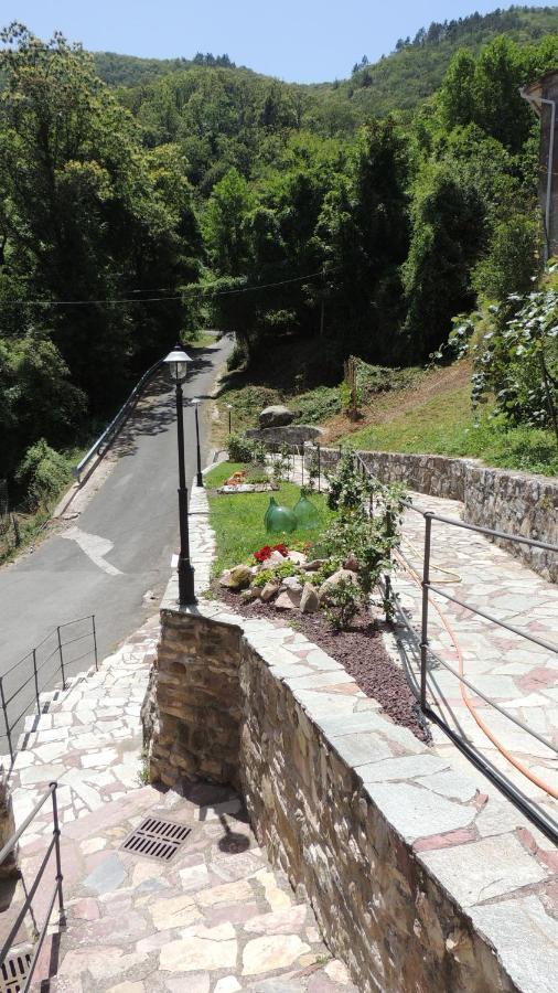 Borgo Di Codeglia - Country Rooms Riccò del Golfo di Spezia Exteriör bild